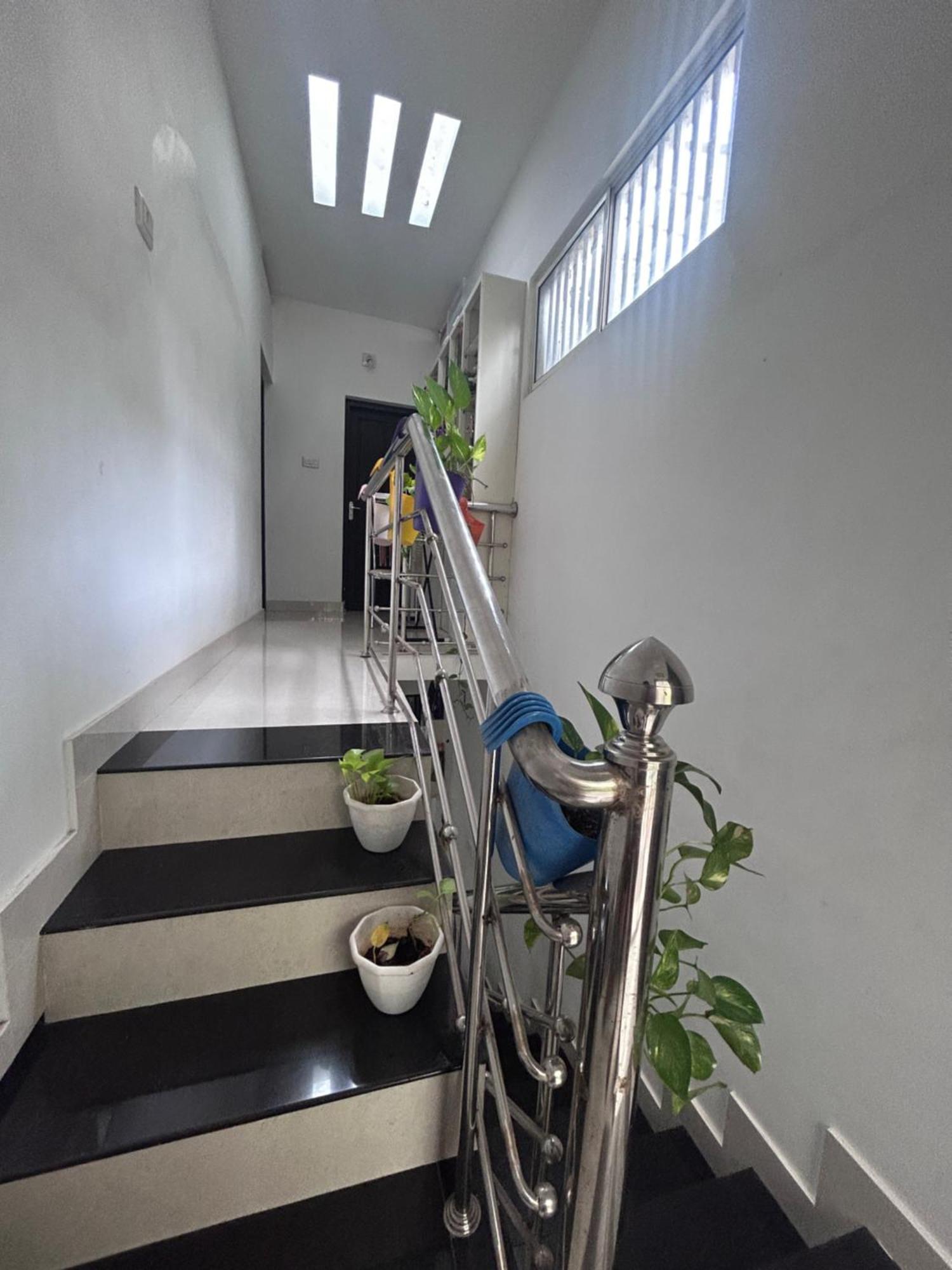 Chaithritha Ladies Homestay Thiruvananthapuram Екстер'єр фото
