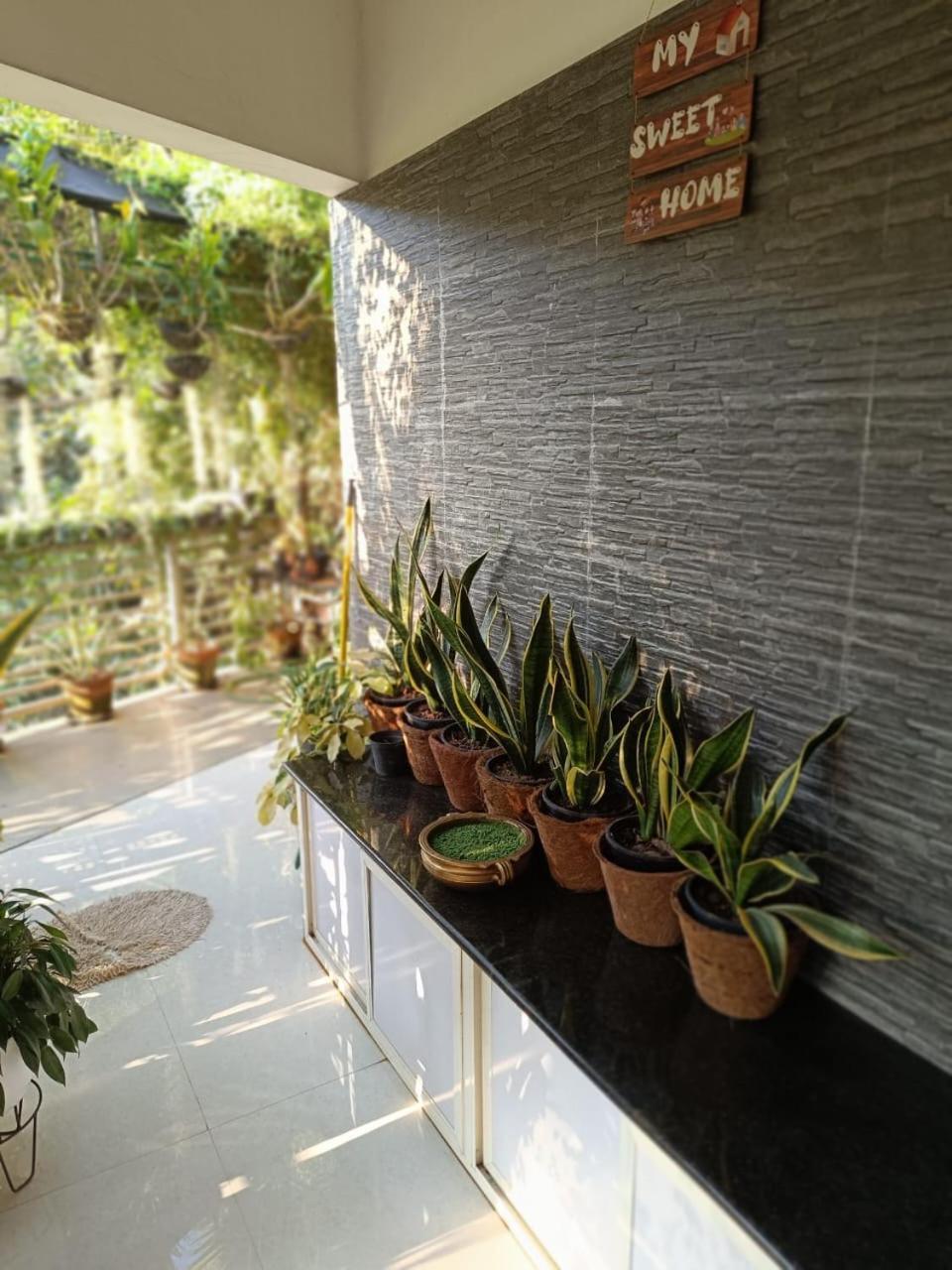 Chaithritha Ladies Homestay Thiruvananthapuram Екстер'єр фото