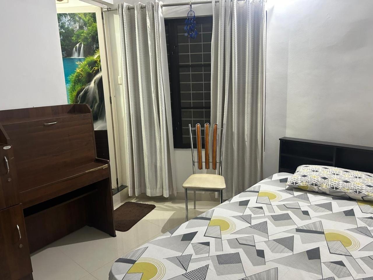 Chaithritha Ladies Homestay Thiruvananthapuram Екстер'єр фото